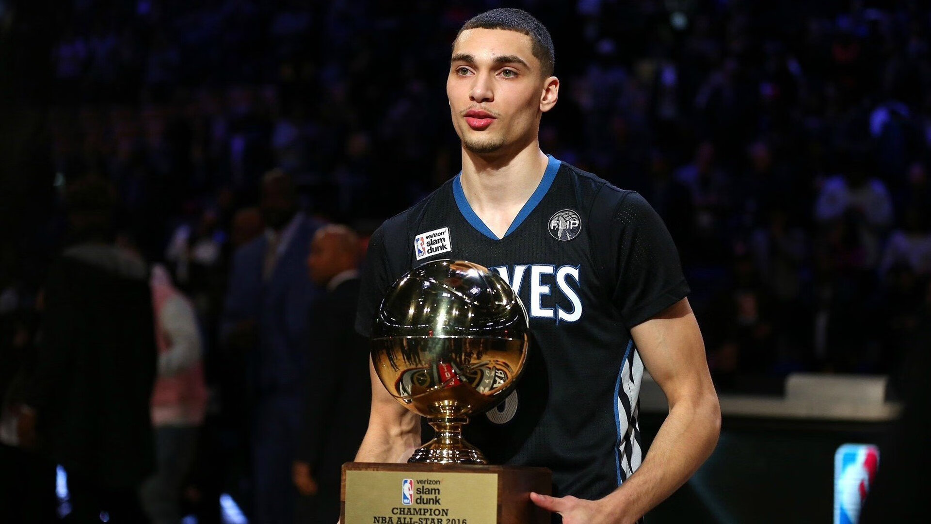 沃特·范阿特获得男子计时赛铜牌，范德沃特门将